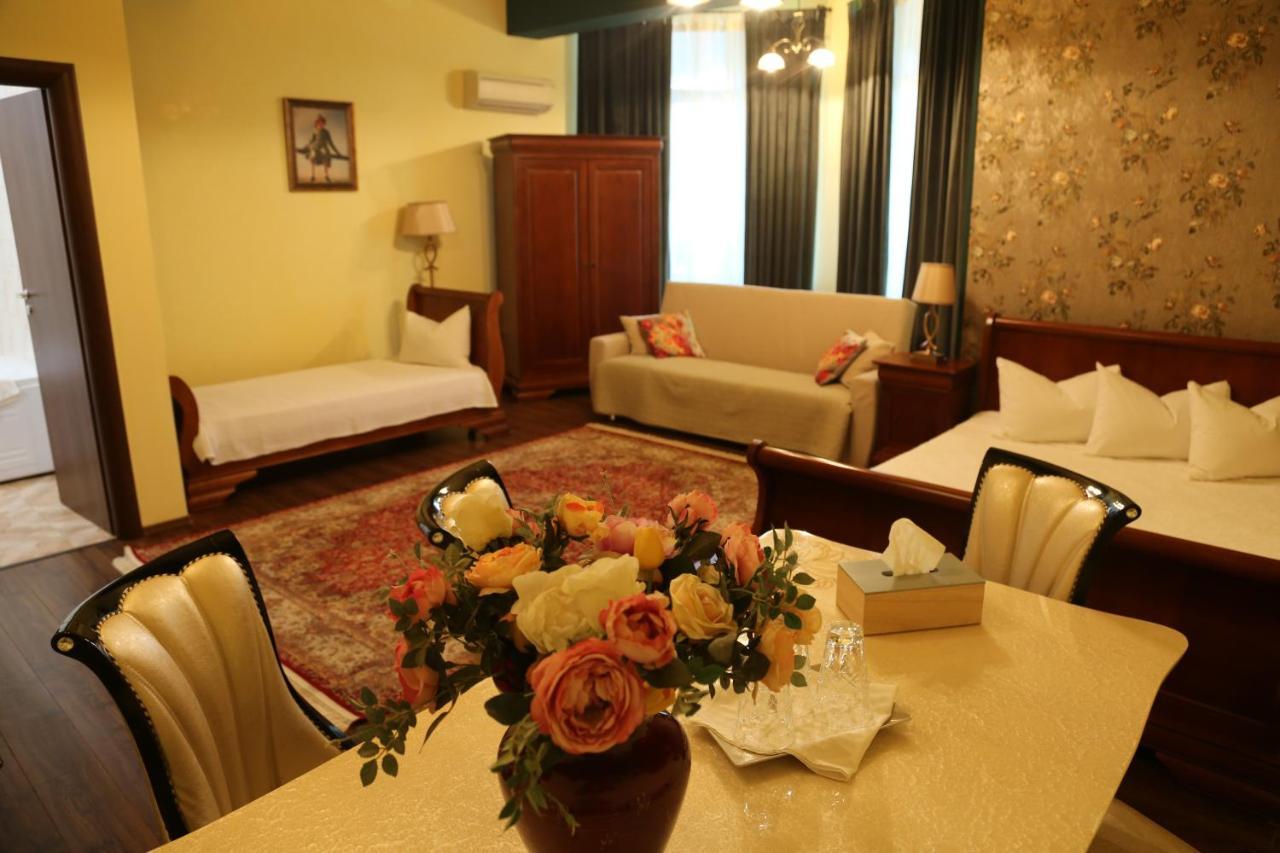 Boutique Vila White Duchess Năvodari Exterior foto