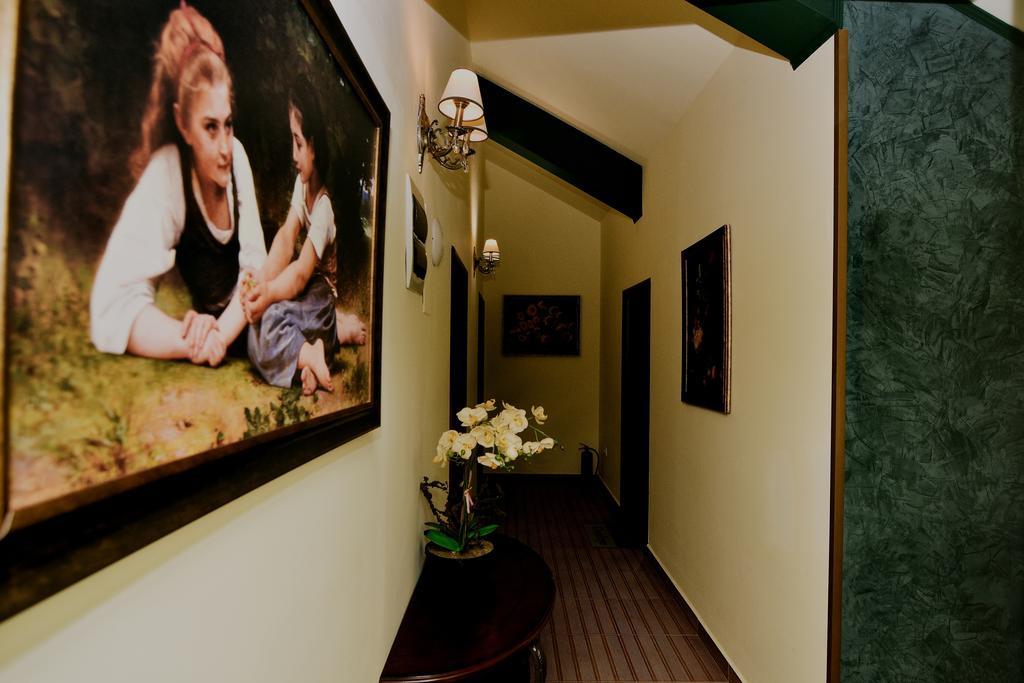 Boutique Vila White Duchess Năvodari Exterior foto